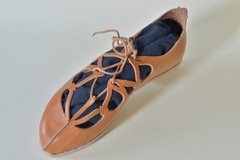 Anfertigung: Römische Schuhe Modell L 05