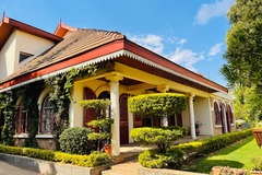 Accommodations: Home Rental: 6-Bedroom Villa