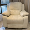 Renting out with online payment: Rocking Recliner