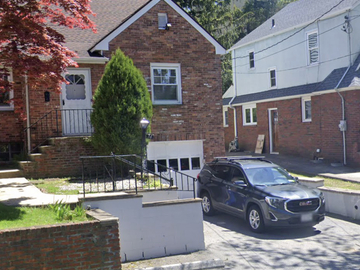Weekly Rentals (Owner approval required): Tuckahoe NY, Private Driveway Parking near Crestwood Train