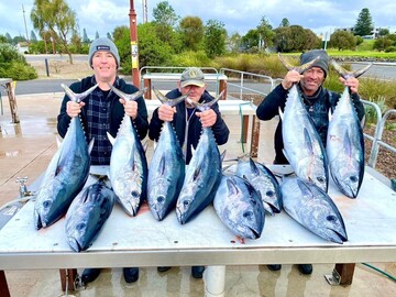 Charter Services: Portland Tuna Fishing
