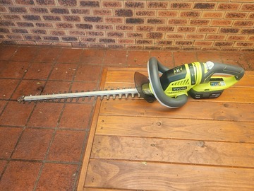Renting out with online payment: 18V Hedge Trimmer