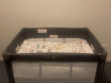 Renting out with online payment: Brand New Cot