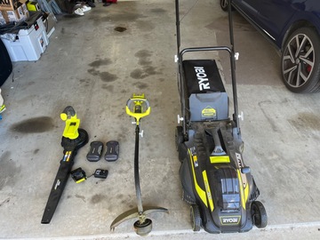 Renting out with online payment: Lawn Maintenance Package