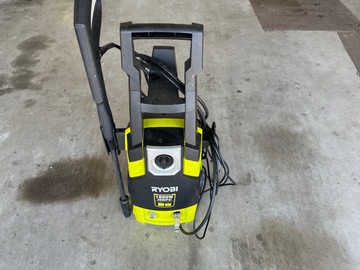 Renting out with online payment: Pressure Washer 