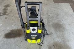 Renting out with online payment: Pressure Washer 