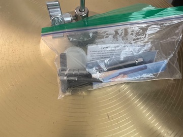 Selling with online payment: Five piece Ludwig drum set (backbeat)