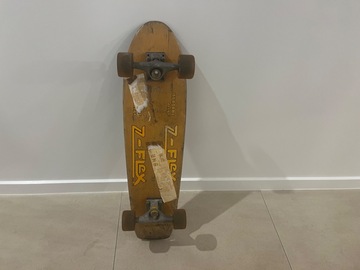 Renting out with online payment: Z-flex skateboard 