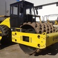 En alquiler: BOMAG BW 211 PD 40 PATA DE CABRA AÑO 2014