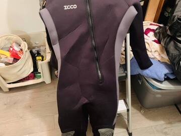 Rent per day: 5 mm SCR Neoprene Diving Suit 