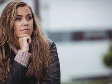 Selling: Anything grow with your ex ? They still thinking about you ?