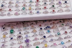Comprar ahora: 500 pcs Exquisite Colorful Rhinestone Female Rings