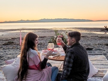 Offering without online payment (No Fees): Simply Fanciful Boho Picnic For 2