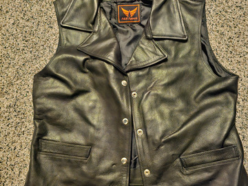 Selling with online payment: Black Leather Biker Vest