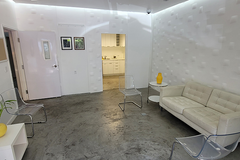 Rental - Per Hour: The Big Nest Studio c A Sound Stageb