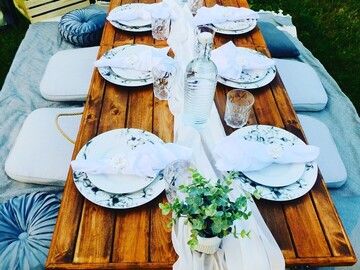 Offering without online payment (No Fees): Elora Luxury Picnics - The Works