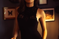 Offer with online paiement: Jolie mannequin à Paris 