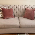 Individual Seller: Sofa 