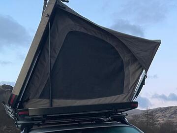 Hiring Out (per day): Roof Tent