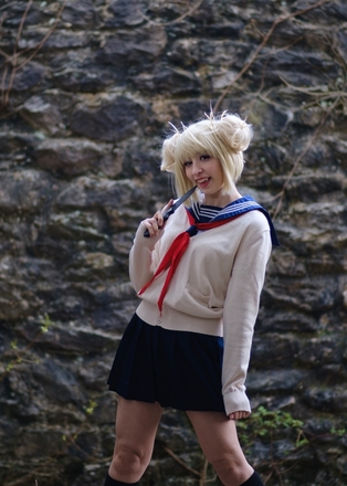 Toga Himiko Cosplay w/ Wig