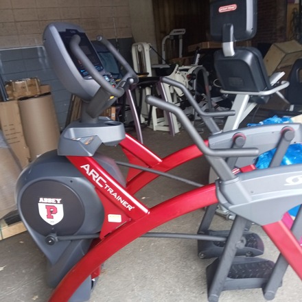 Rent cybex arc hot sale trainer