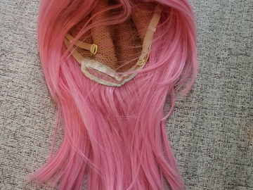 Selling with online payment: Medium Pink Wig