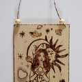 Vente au détail: Décoration en bois "offrande à la lune et au soleil"