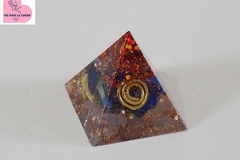 Vente au détail: Mini Pyramide orgonite "spirale"