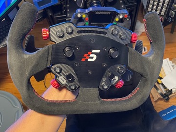 Selling with online payment: Simagic GT-C Wheel