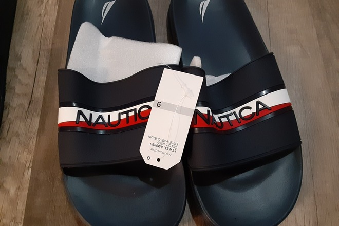 (47) Nautica Flip Flops MSRP $ 1,560.00