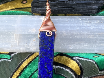 Selling with online payment: Wire Wrapped Lapis Pendant
