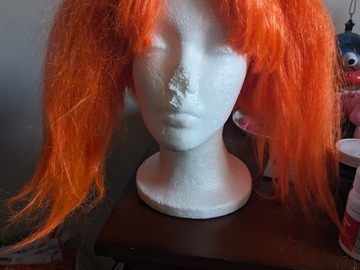 Selling with online payment: Orange Short Pony Tail wig