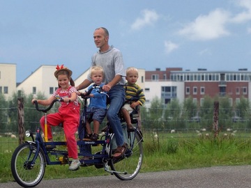 Tandem bicycle rental: Miete ein Familien Tandem  in Berlin incl. Hollandrad