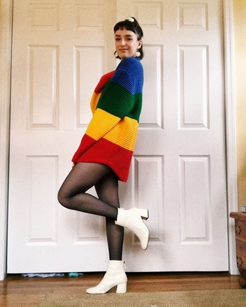 Unif cheap crayola sweater
