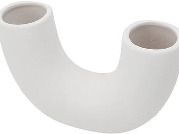 Selling: Ceramic Vase - white 