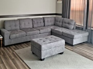 Selling with online payment: Tufted grey reversible sectional - DOES NOT INCLUDE OTTOMAN