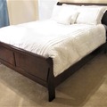 Selling with online payment: Queen cherry bedroom set - brand new