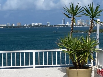 Reserve your space: Seafood Soiree: Bayview Terrace Dining