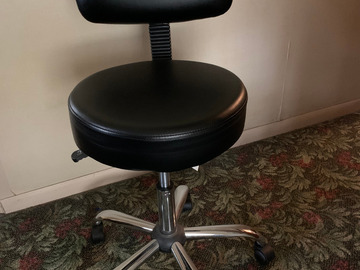 Selling with online payment: Desk Chair #5
