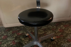 Selling with online payment: Desk Chair 3 with castors