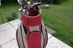 verkaufen: Pathfinder Golfbag inkl. Schlägerset (LH) &. 4 vers. Puttern