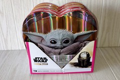 Buy Now: Star Wars Mandalorian Case (4) LARGE BABY YODA Candy Tins