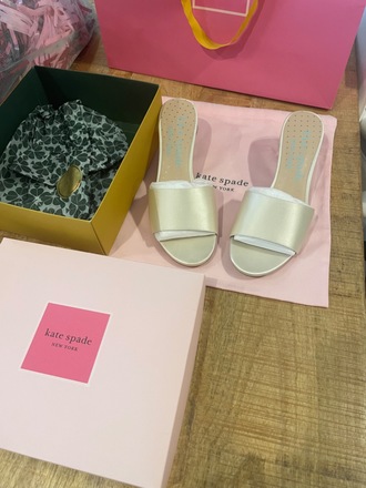 Kate spade wedding cheap cake bag