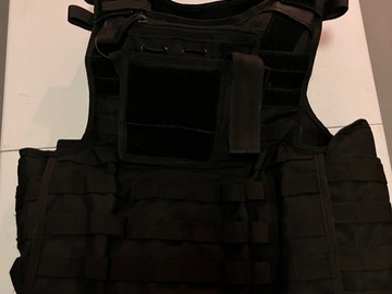 Selling: Selling Condor plate carrier
