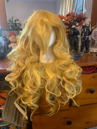 Yang Xiao Long Costume and Wig