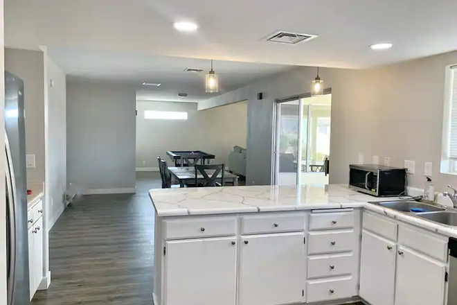 Lakeview | Heatable Pool/Spa | PoolTable | Sleep12