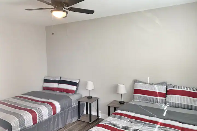 Lakeview | Heatable Pool/Spa | PoolTable | Sleep12