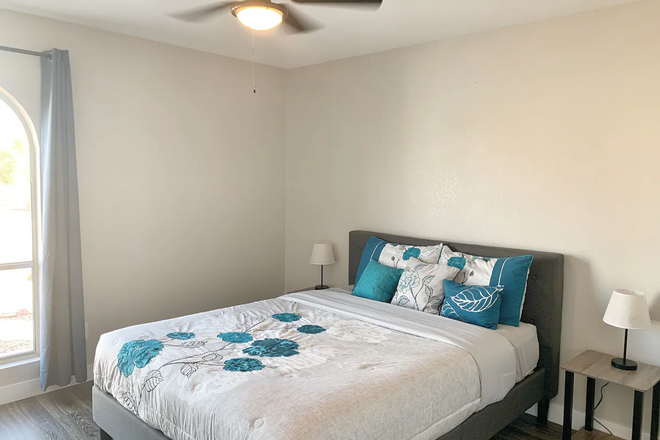 Lakeview | Heatable Pool/Spa | PoolTable | Sleep12