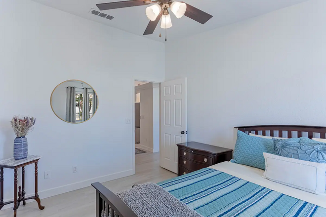 Sunset Paradise | Pool | BBQ | Smart TV | Sleeps10