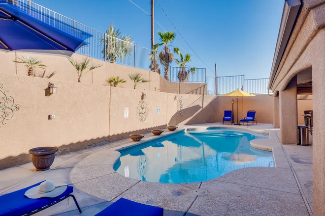 HavaCabana Pool | Spa | Games | Lake View | Garage